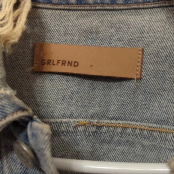 GRLFRND Cara Distressed Cropped Denim Jacket in Mary Jane XS - Picture 2 of 6